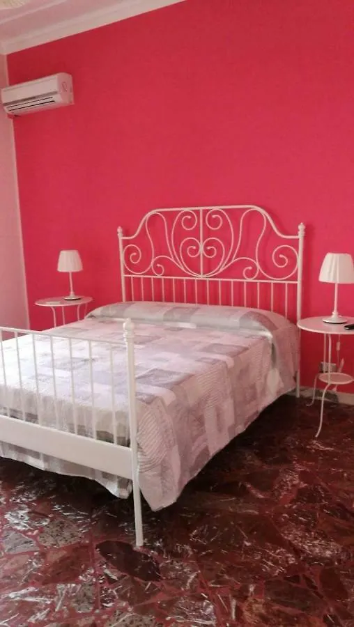 La Casa Sul Viale Villa Acireale İtalya